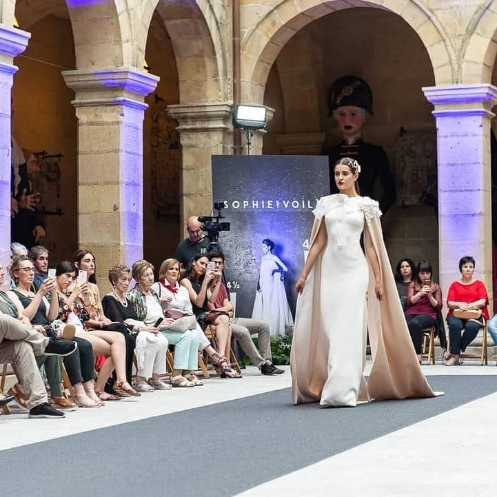 Vestido de novia de jóvenes diseñadores vascos en Euskal Museoa 2019